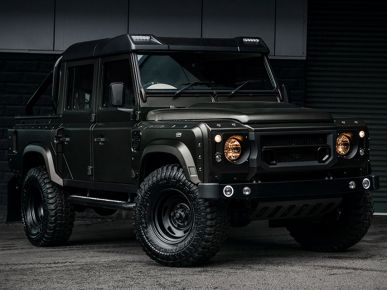 Defender od KAHN DESIGN