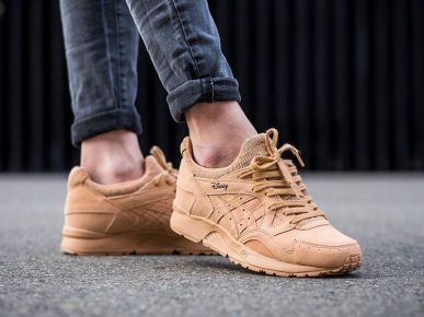 ASICS Piękna i Bestia