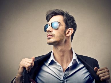 Jak dobrać marynarkę, w której będziesz się dobrze prezentować?