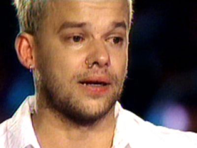 Michał Piróg bez napletka!