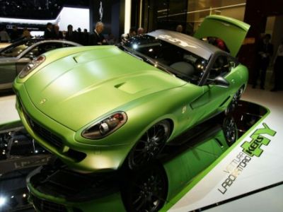 Zielone Ferrari