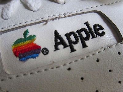 Apple Vintage Sneakers