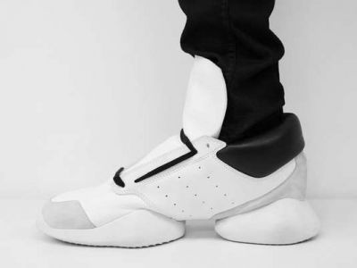 Minimalistyczne sneakersy