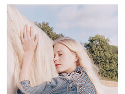 Trendy kampanie: Red Valentino wiosna 2015