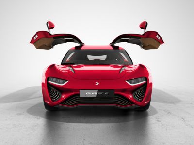Rewolucyjny QUANT F