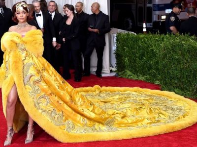 Rihanna podczas Met Gala