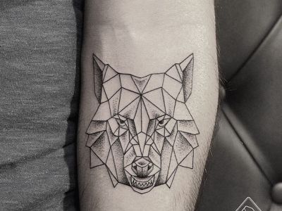 Geometryczne tatuaże hitem 2015