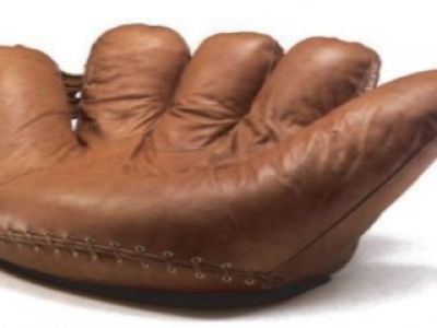 Joa Sofa- prawie jak rękawica baseballowa