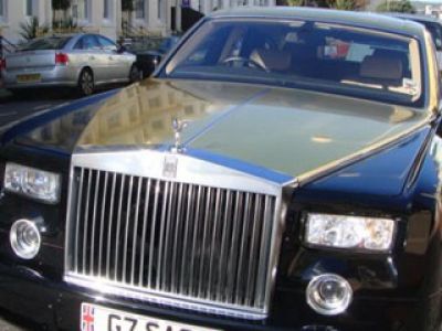 Złoty Rolls Royce Phantom