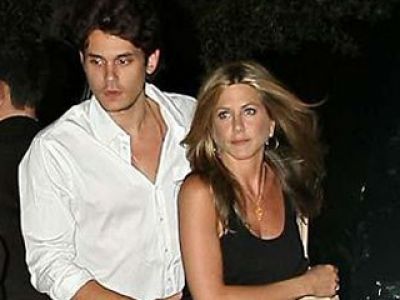 Jenifer Aniston i serenada
