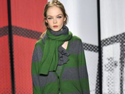 SHE′S back, back in the New York Groove