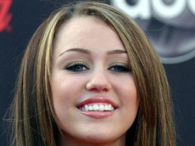 Miley Cyrus molestowana w szkole