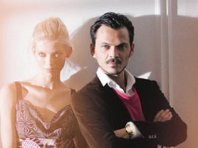 Wiosna w broszce Matthew Williamsona