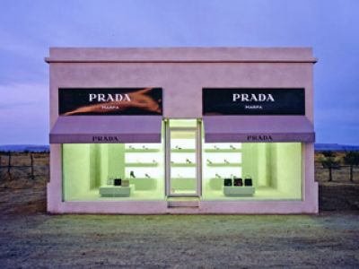 Prada na pustyni!