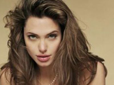 Angelina Jolie- fanka tatuaży