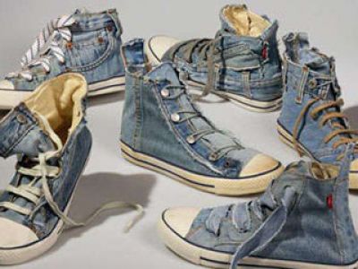 Jeansowe buty stworzone ze spodni Levi’s