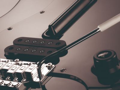 Logitech dla PLAYSTATION3 i Guitar Hero