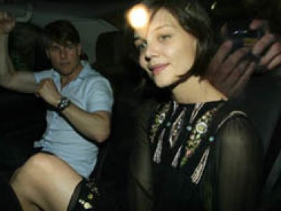Tom Cruise i Katie Holmes zostali przed drzwiami
