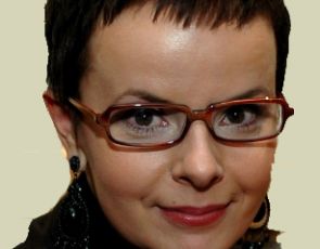 Przemądrzała Karolina Korwin Piotrowska