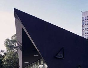 Sławni architekci okazują serce