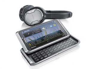 Nokia E7 Communicator. Osiągaj więcej.