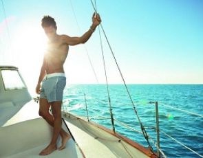 Noah Mills w Miami prezentuje kolekcję Calzedonia Menswear