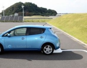 Nissan prezentuje bezprzewodowy system ładowania samochodów elektrycznych