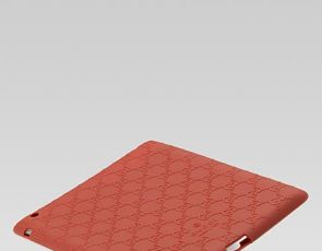 Gumowe etui od Gucci