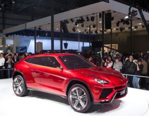 Lamborghini Urus SUV - Pierwsza odsłona!