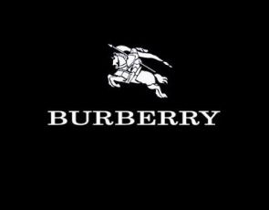 Burberry w czołówce