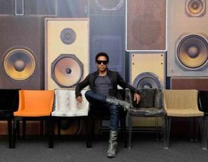 Lenny Kravitz projektuje fotele
