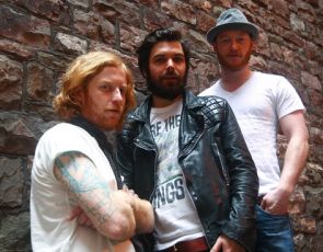 Biffy Clyro prezentują nowy album