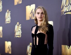 Cara Delevingne twarzą Rimmel