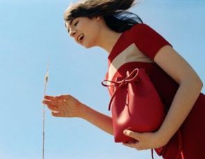 Hari Nef twarzą Mansur Gavriel