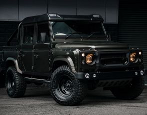 Defender od KAHN DESIGN