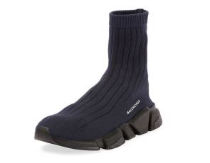 Moda: luksusowe sneakersy – skarpetki