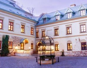 Tradycyjne Boże Narodzenie w historycznych wnętrzach hotelu Manor House SPA