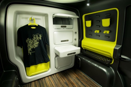 Nissan nv 2000 concept #7